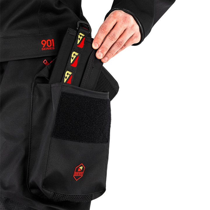901 Series Drysuit 　Lサイズ１点限り